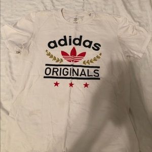 Unisex adidas tee